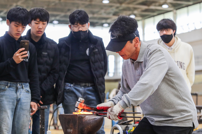 한국마사회, ‘2025년 한국마사회 장제캠프’ 참가자 모집.