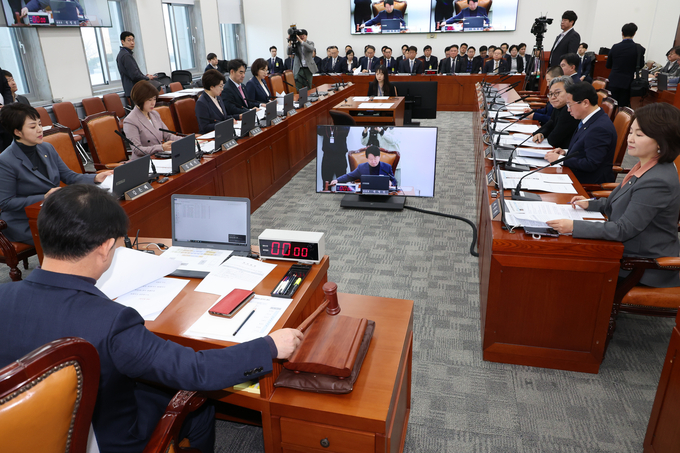 12·29여객기참사특위, ‘피해자 지원 특별법’ 상정…소위 회부